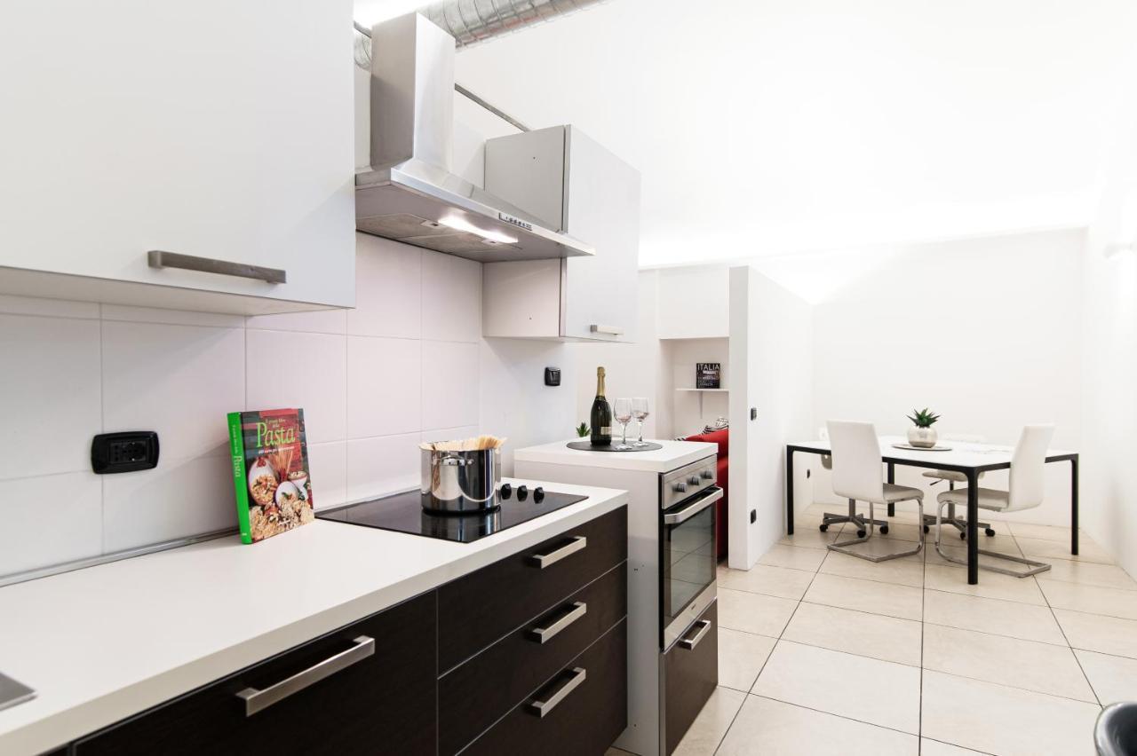 코모 Loft Near Duomo 아파트 외부 사진
